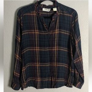 New Direction Women’s Flannel Plaid Top Shirt Size M Ruffle V-Neck Long Sleeves